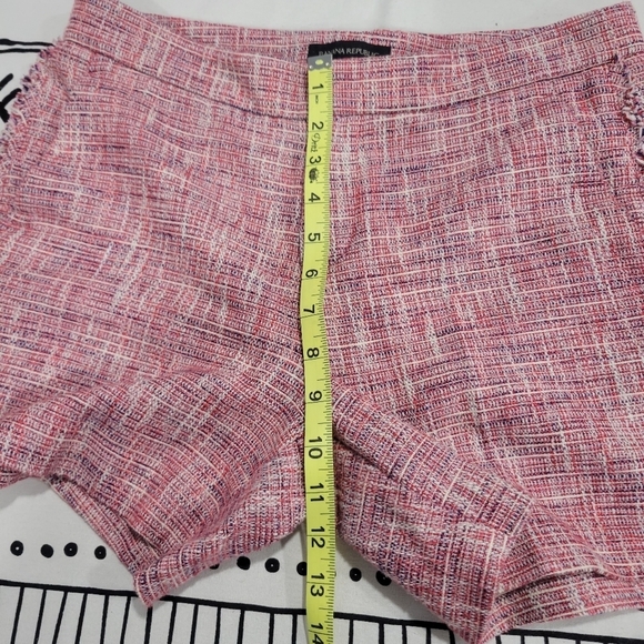 BANANA REPUBLIC Clean Tweed WovenFringe Shorts  Size 2 - Picture 6 of 11